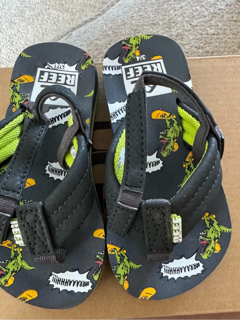 Reef Kids Dark Gray & Lime Dinosaur Flip Sandals